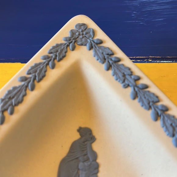 Wedgwood RARE blue on white diamond trinket tray bowl plate England - Picture 3 of 7